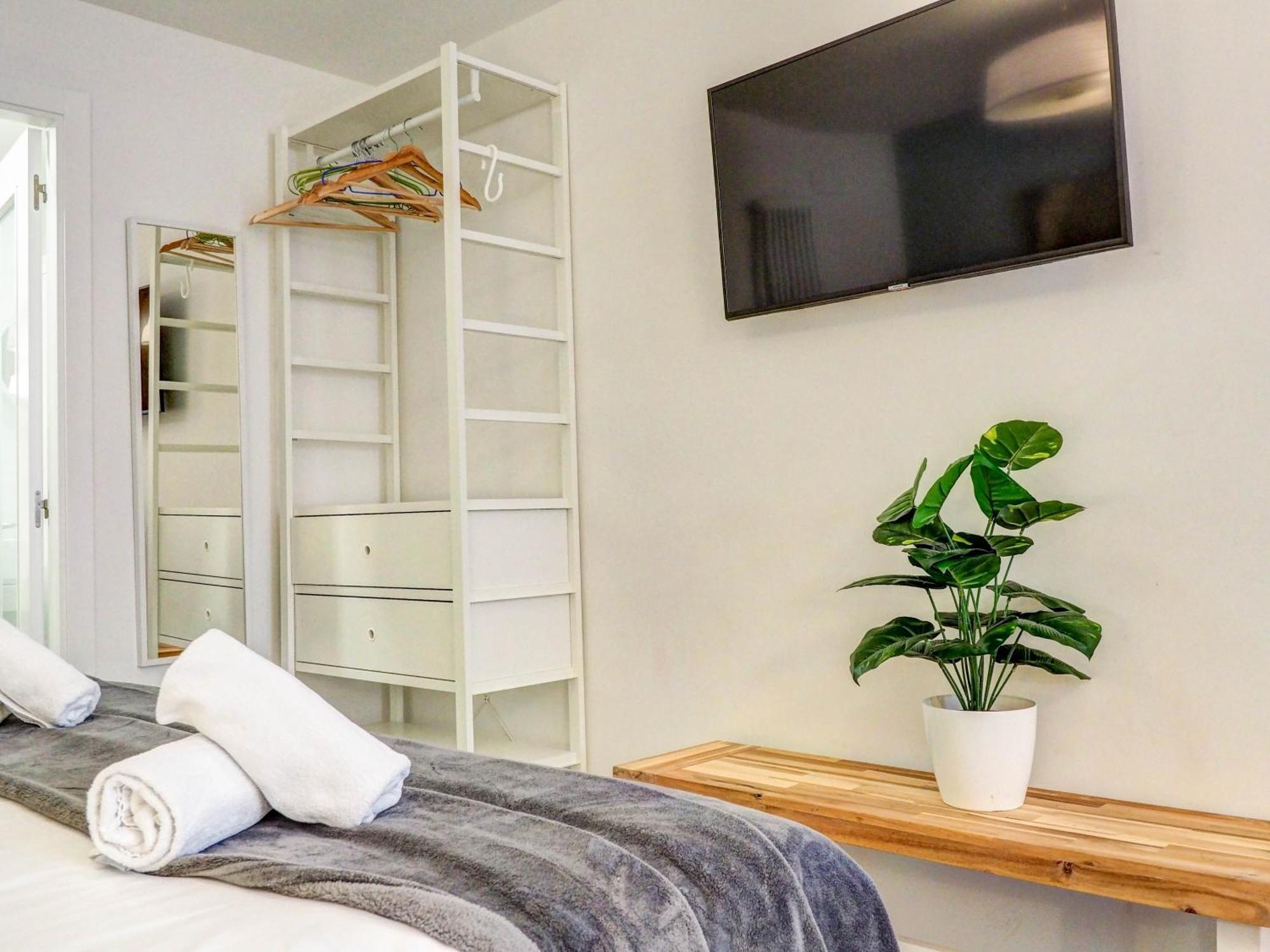 The Green Oasis By Hello Homes Sitges Esterno foto